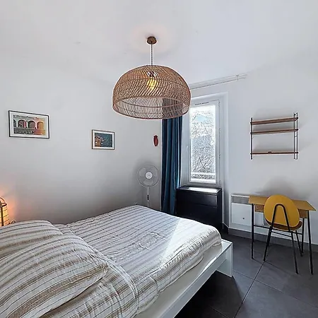 T2 Lumineux Sur Le Vieux Port, - Fr-1-770-11 * La Ciotat